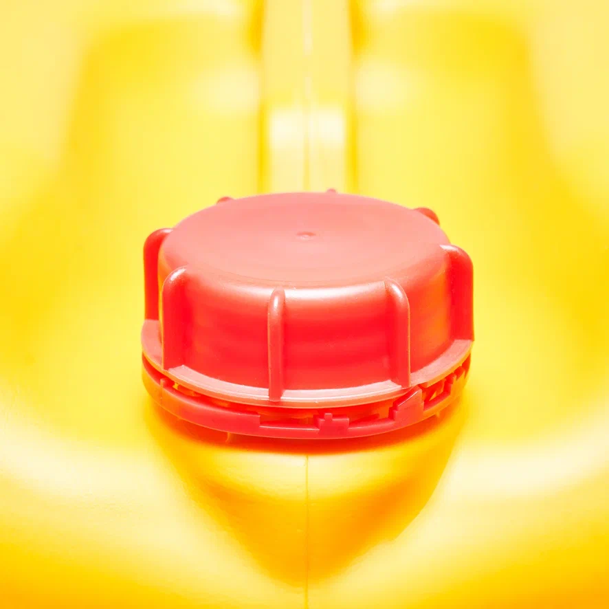 Моющее средство ХИТ кислотный 101 — желтая канистра с крышкой